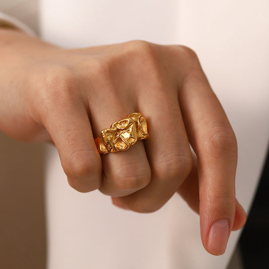 18K Gold Ribbon Like Statement Band Ring