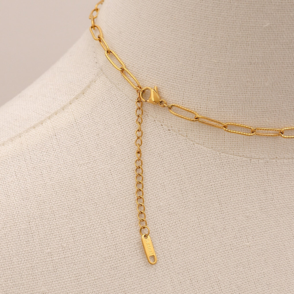 18K Gold Summer Seashell Pearl Statement Charm Necklace