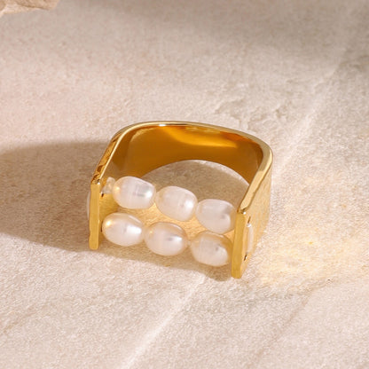 18K Gold Endless Muse Beaded Pearl Statement Ring