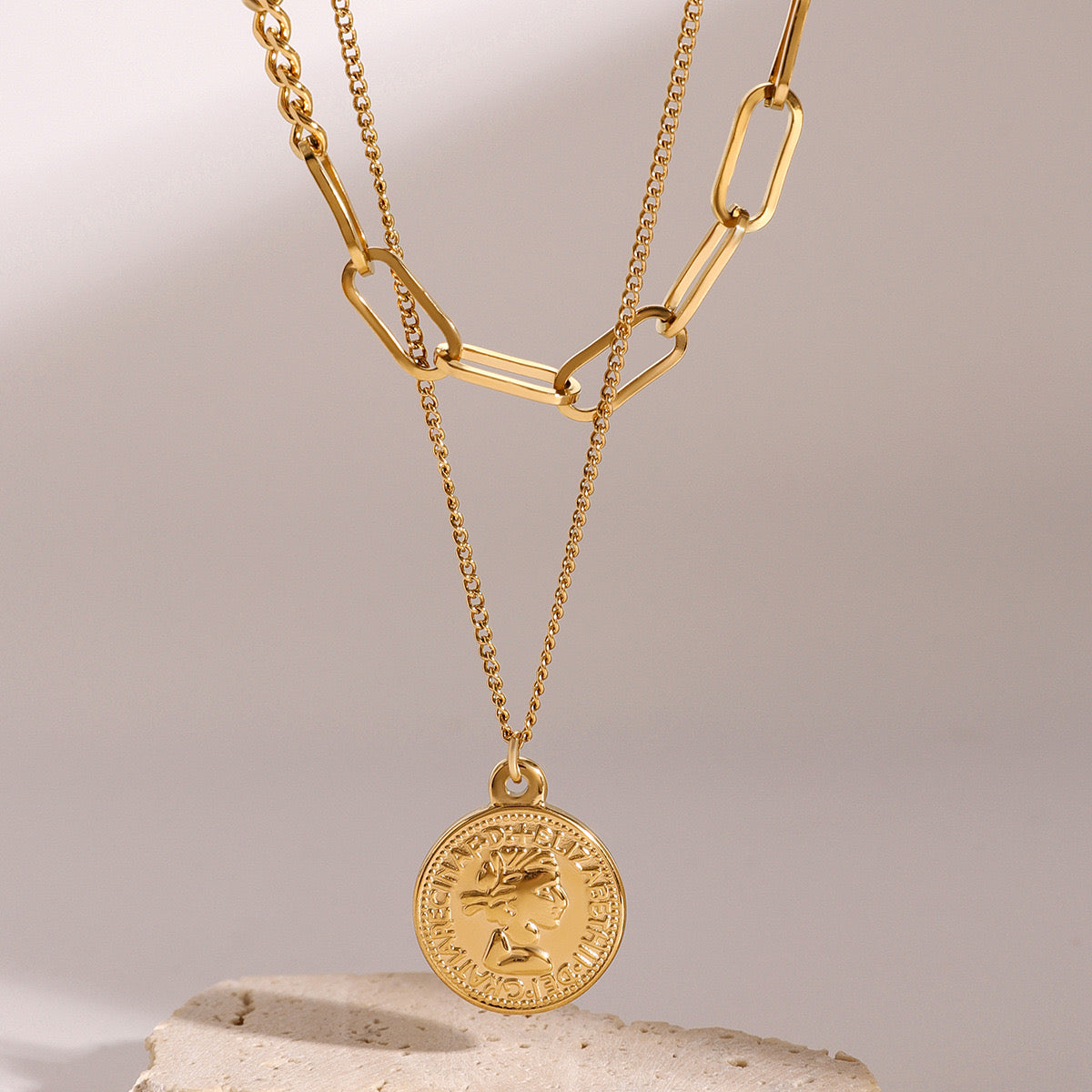 18K Gold Coin Pendant Paperclip Chain Layered Necklace Set