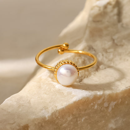 18K Gold Classic Pearl Ring