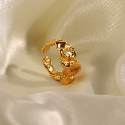 18K Gold Ribbon Like Statement Band Ring