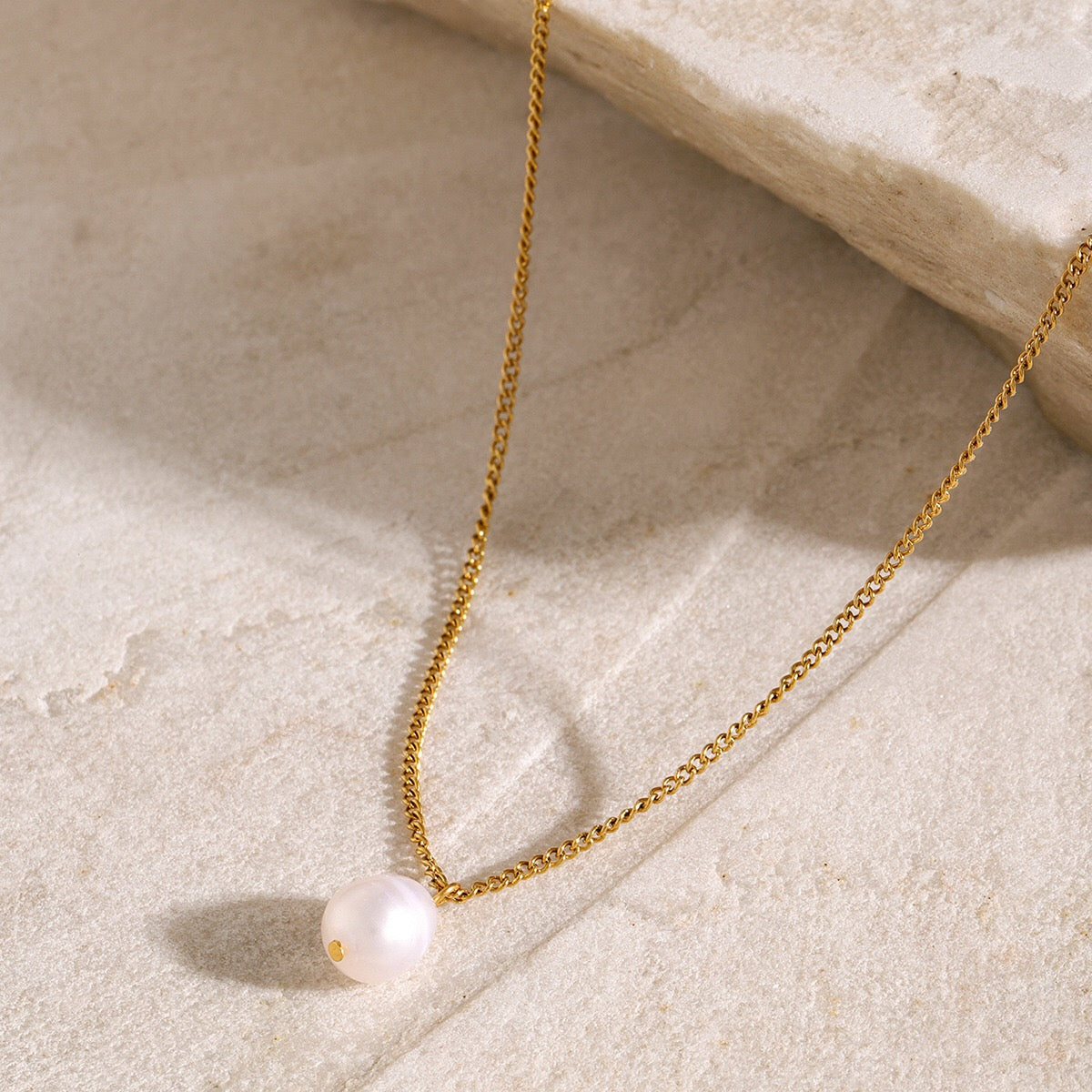 18K Gold Paperclip Chain Pearl Pendant Layered Necklace Set