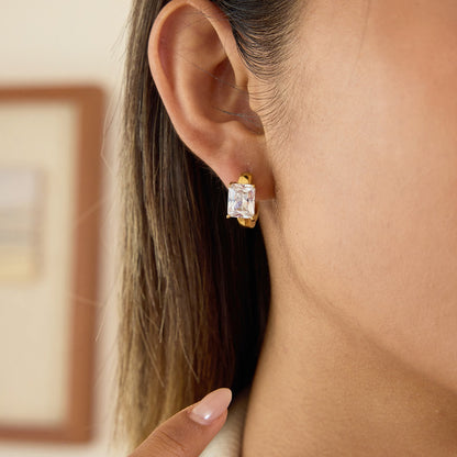 18K Gold Essential Bling Small Hoop Huggie Earrings