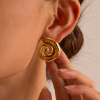 18K Gold Chic Swirl Statement Stud Earrings