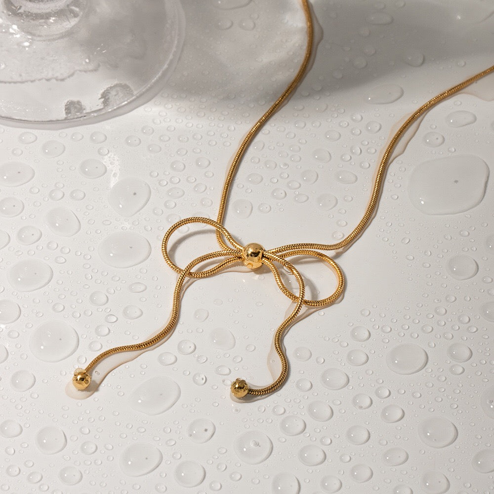 18K Gold Bow Rope Necklace