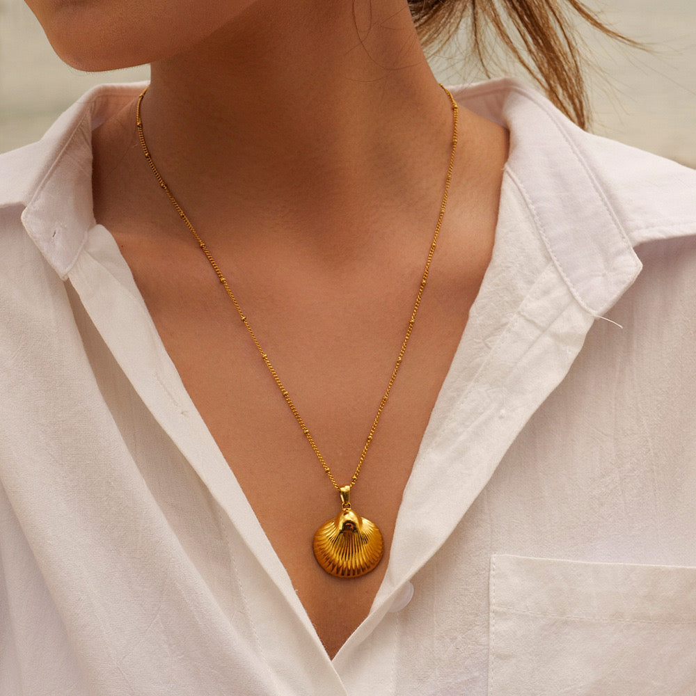 18K Gold Seashell Extra Long Necklace