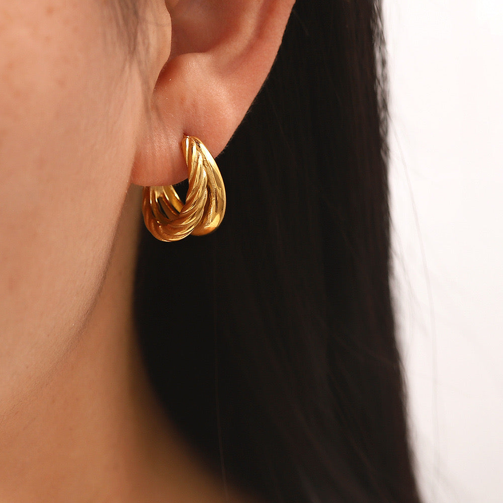 18K Gold Double Hoop Huggie Earrings