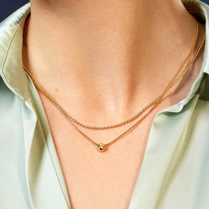 18K Gold Minimalist Lone Star Pendant Necklace