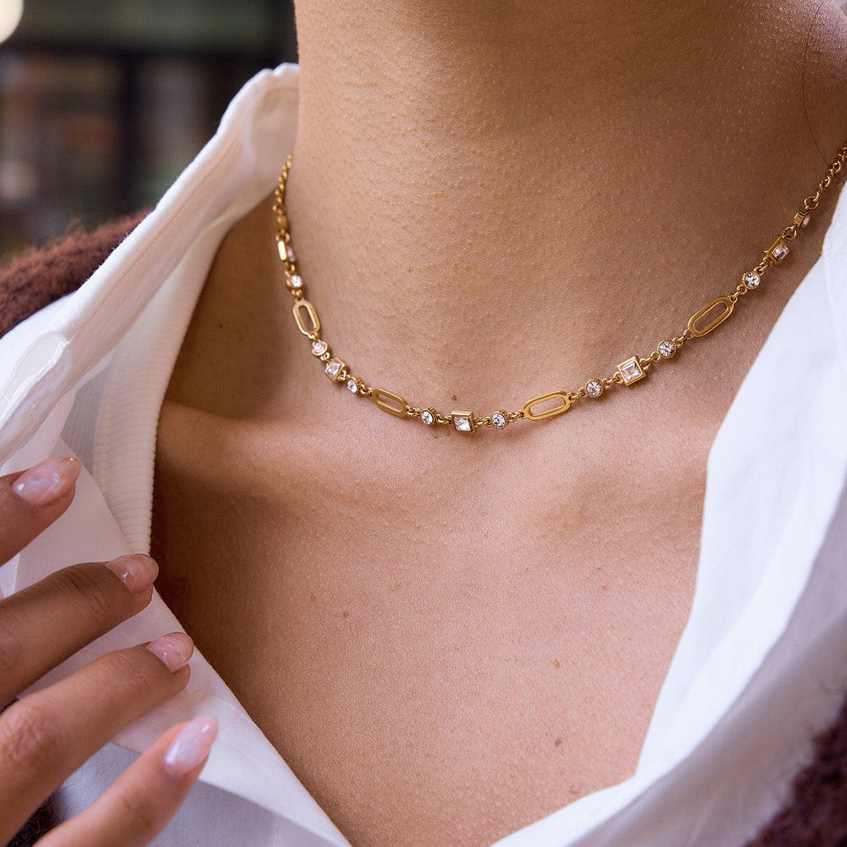 18K Gold Sparkle Season Dainty Chain Choker Necklace