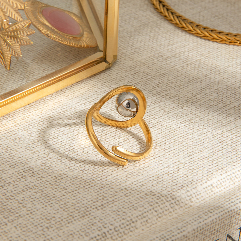 18K Gold and Silver Two Tone Comfort Zone Statement Ring