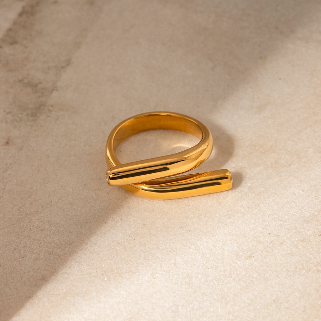 18K Gold Untamed Abstract Geometric CZ Stacking Ring