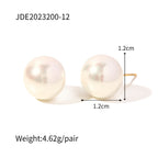 18K Gold Classic Pearl Stud Earrings