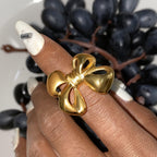 18K Gold Bow Pendant Necklace