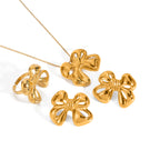18K Gold Bow Pendant Necklace