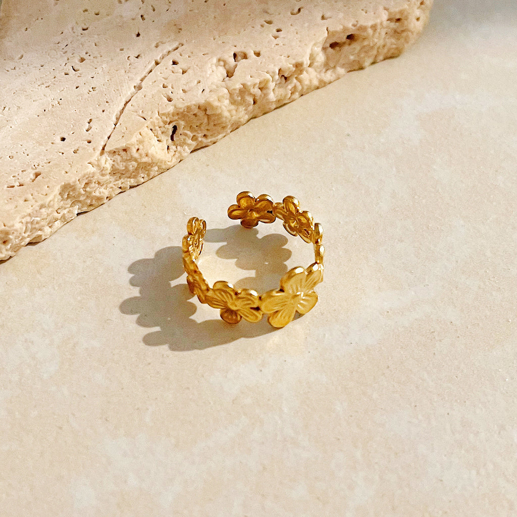 18K Gold Cherry Blossom Flower Band Ring