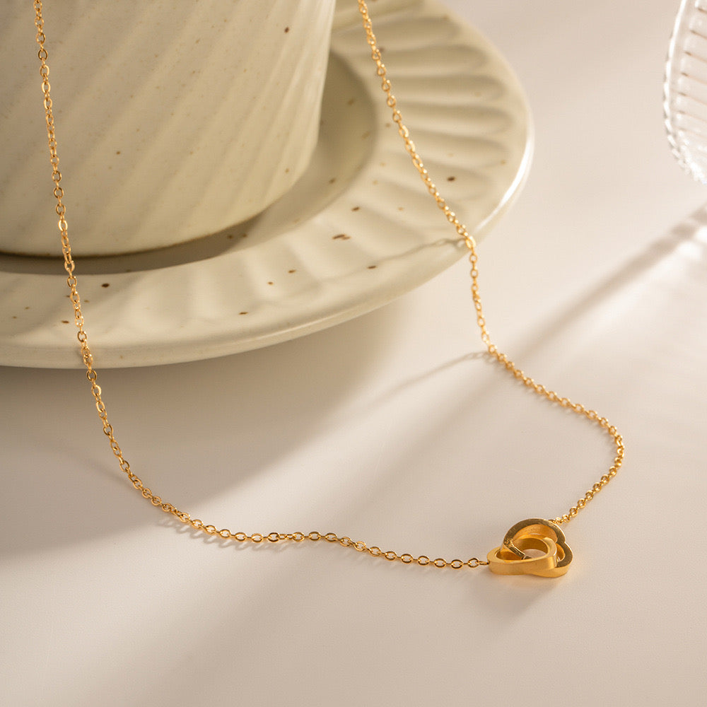 18K Gold Heart Locked Dainty Pendant Necklace