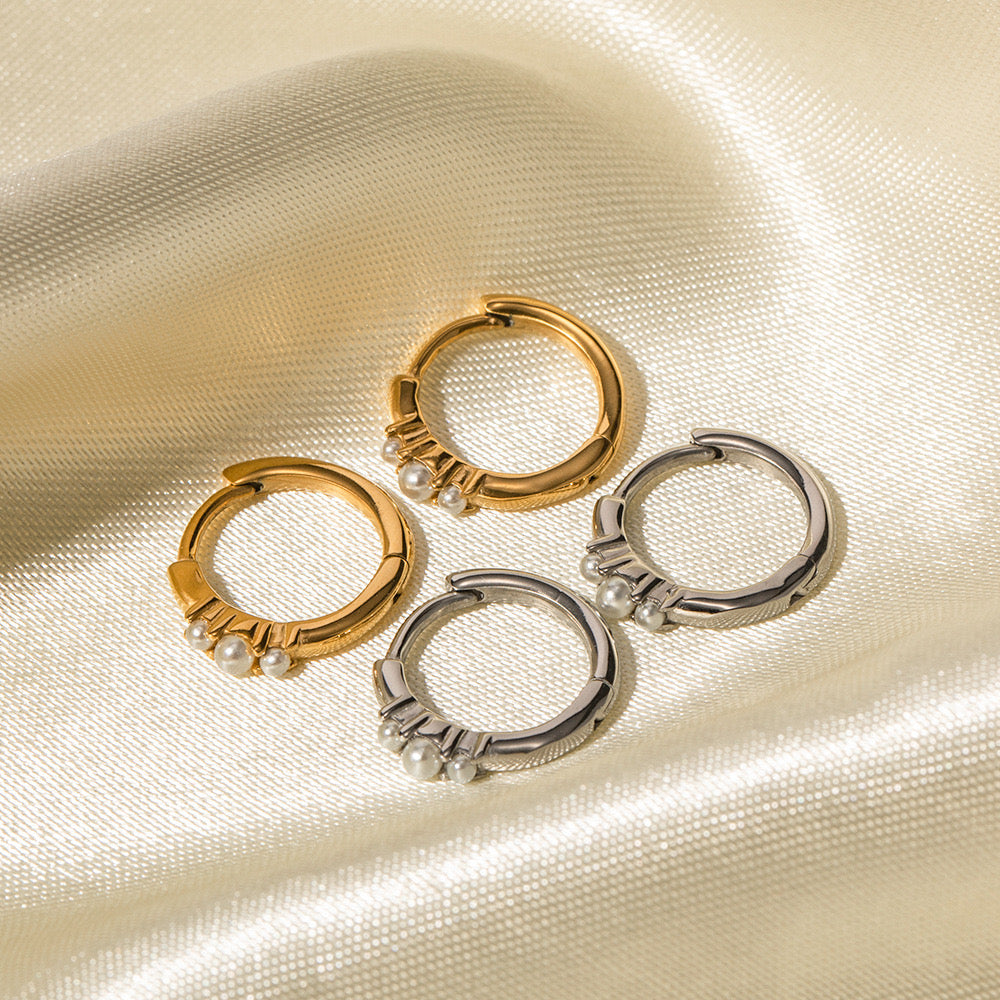 18K Gold Pearl Small Hoop Huggie Earrings
