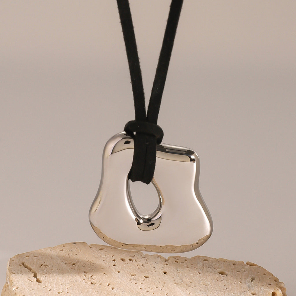 18K Gold Free Flow Geometric Statement Pendant Necklace