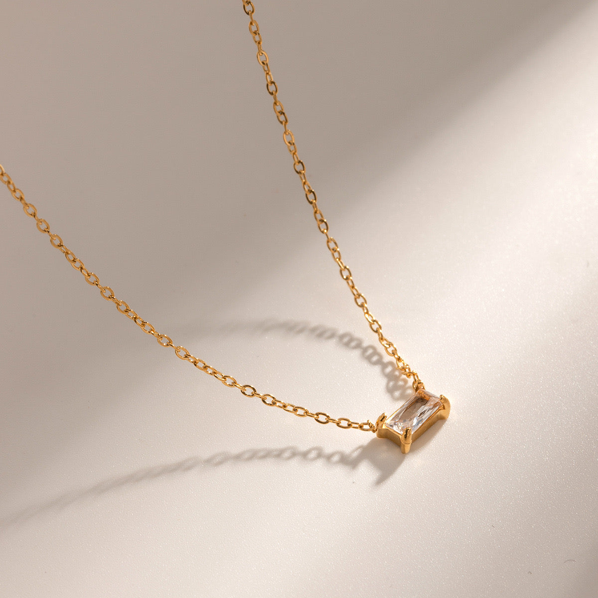 18K Gold Minimalist Bling Pendant Necklace