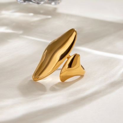 18K Gold Edgy Liquid Form Statement Ring