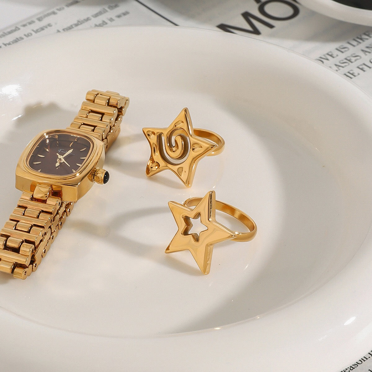 18K Gold Born to Shine Star Statement Ring