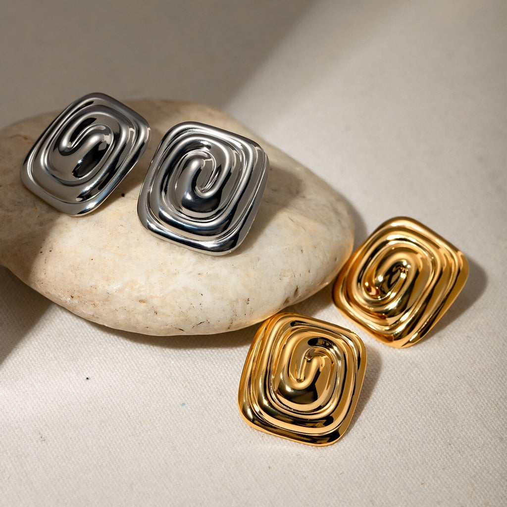 18K Gold Swirl Square Statement Stud Earrings