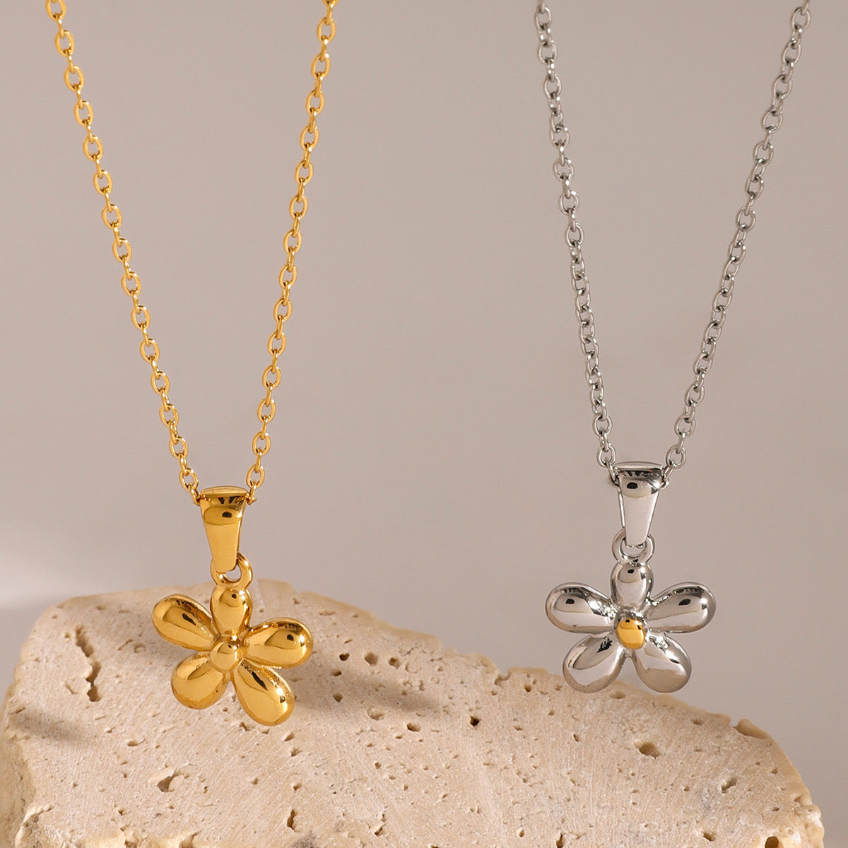 18K Gold Cherry Flower Pendant Necklace