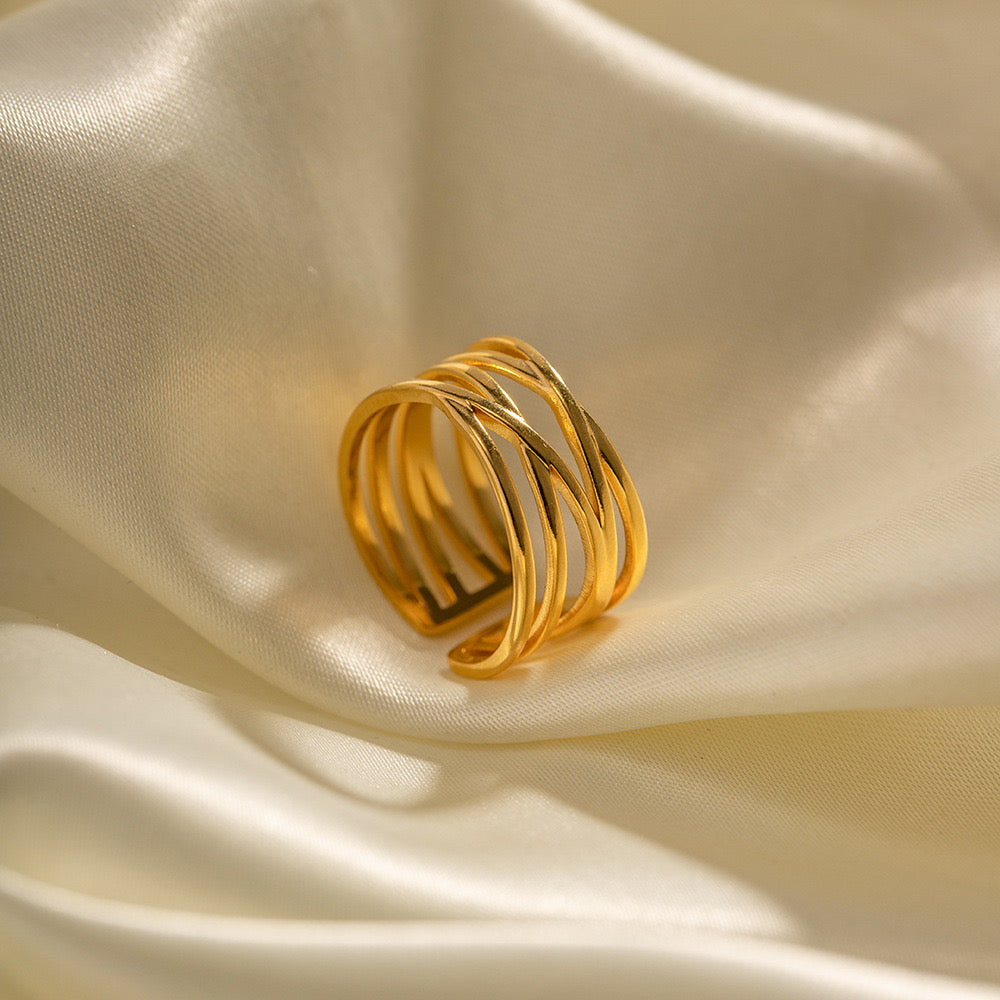 18K Gold Crossover Band Cuff Ring