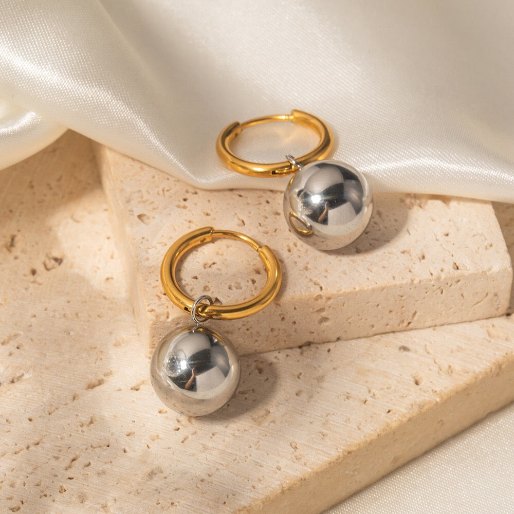 18K Gold Chic Ball Dangle Small Hoop Huggie Earrings