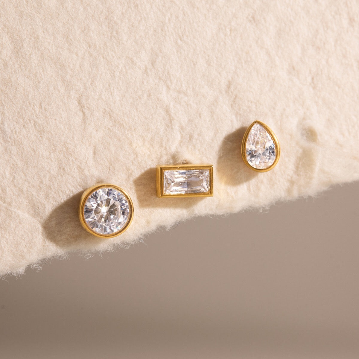 18K Gold Everyday Icons Flat Back Stud Nap Earrings Set
