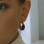 18K Gold Comfort Season Small Hoop Dangle Huggie Earrings