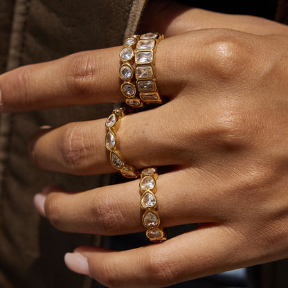 18K Gold Extra Shine Heart Eternity Tennis Ring