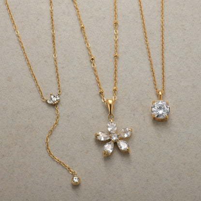 18K Gold Crystal Kiss Flower Pendant Lariat Layered Necklace Set