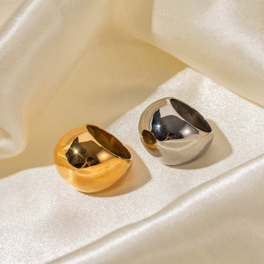 18K Gold Prima Dome Statement Ring