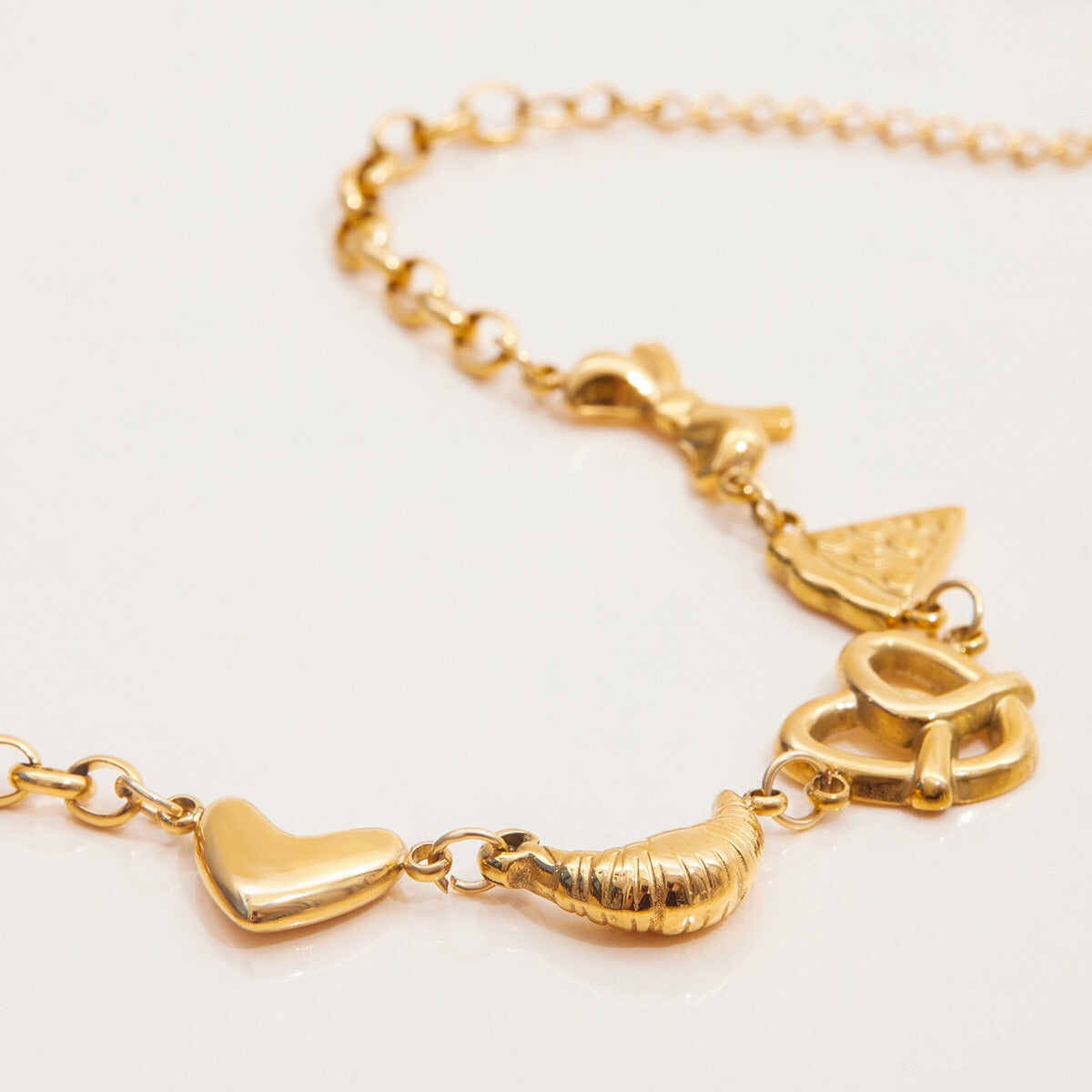 18K Gold Afternoon Tea Heart Chain Bracelet Stack