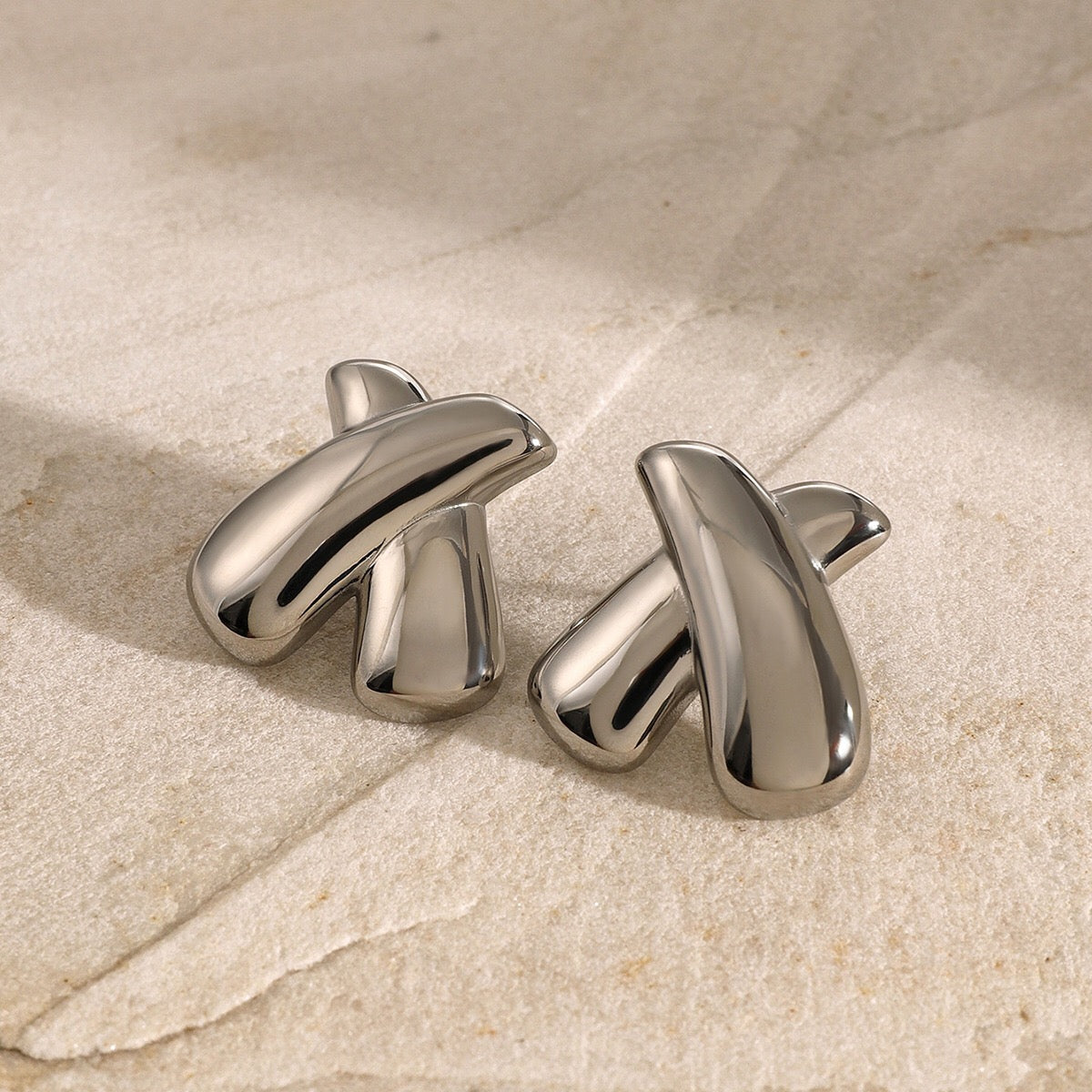 18K Gold Chunky X Statement Stud Earrings