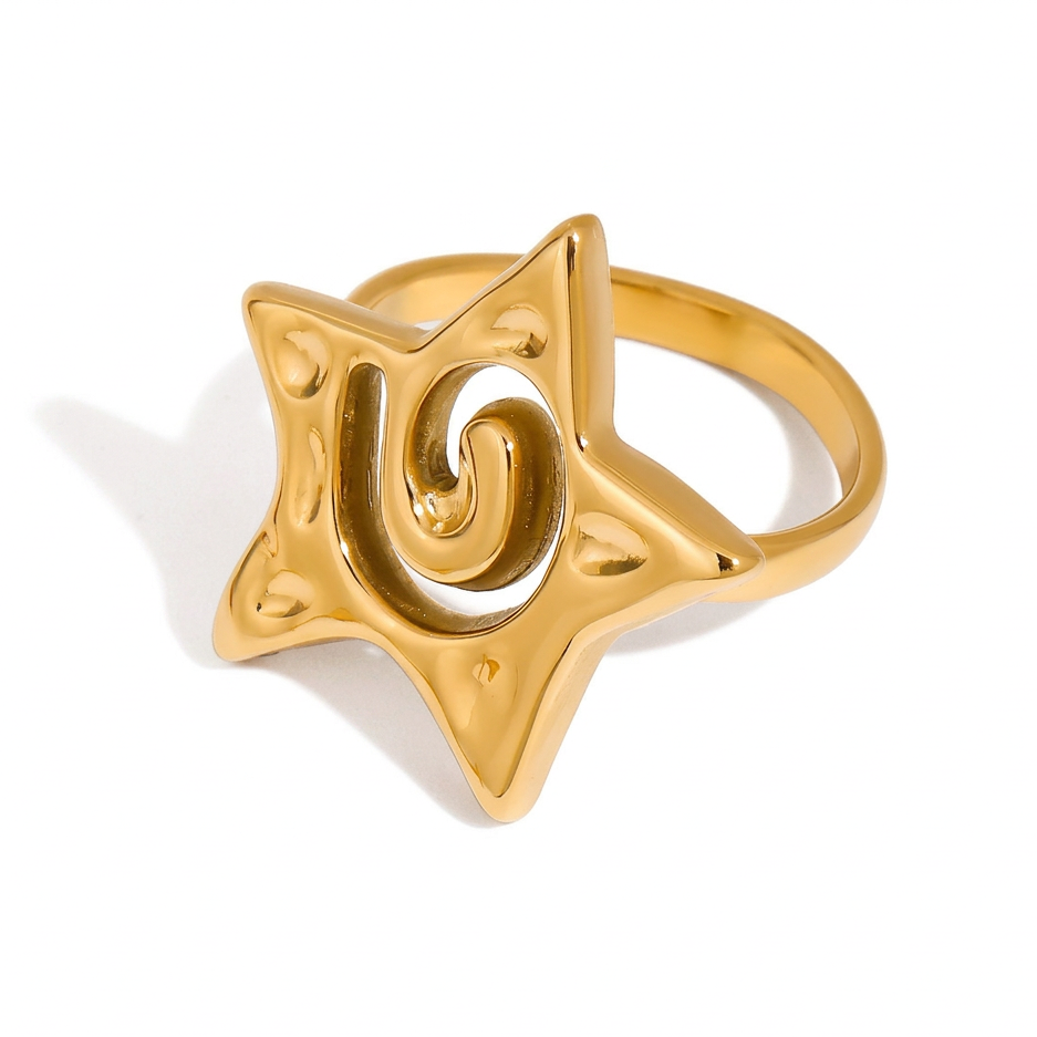 18K Gold Born to Shine Star Statement Ring