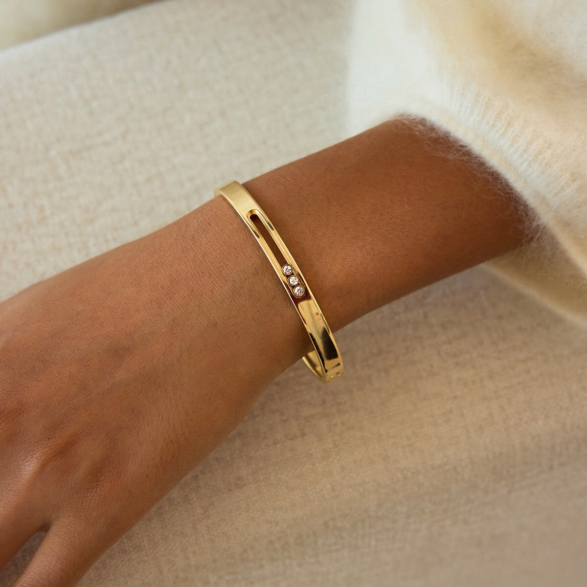 18K Gold Legacy Tennis Paper Clip Chain Emerald Eternity Bangle Bracelet Stack