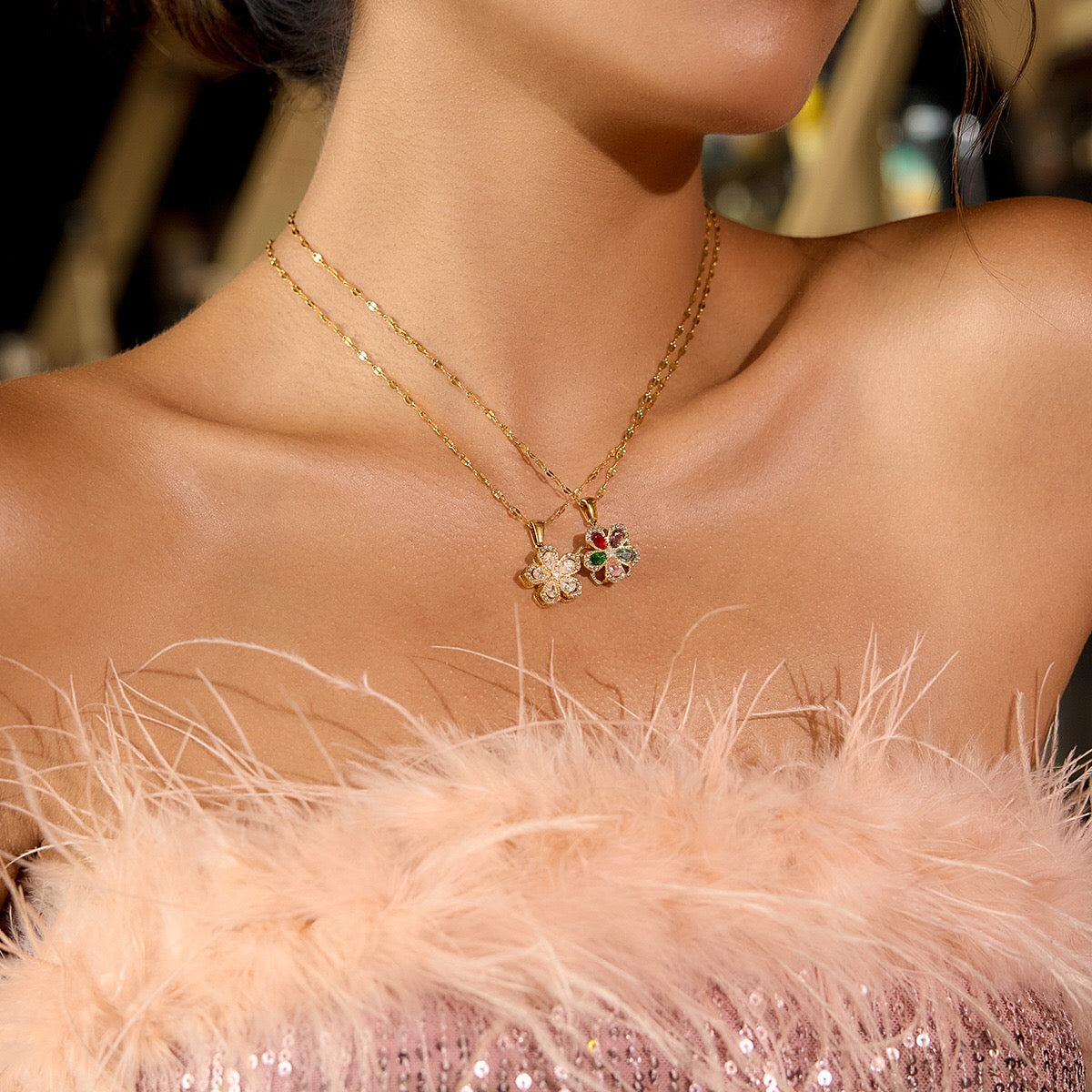 18K Gold Sweet Bloom Spinning Flower Pendant Necklace