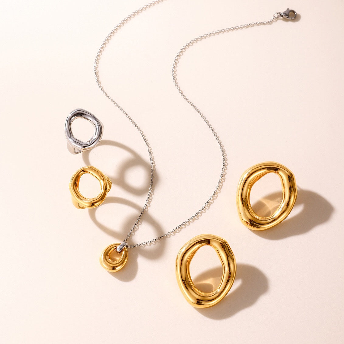 18K Gold Ocean Kissed Bubble Pendant Necklace