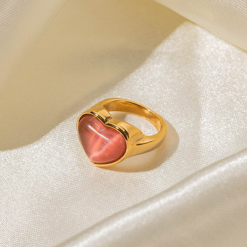 18K Gold Pink Heart Ring