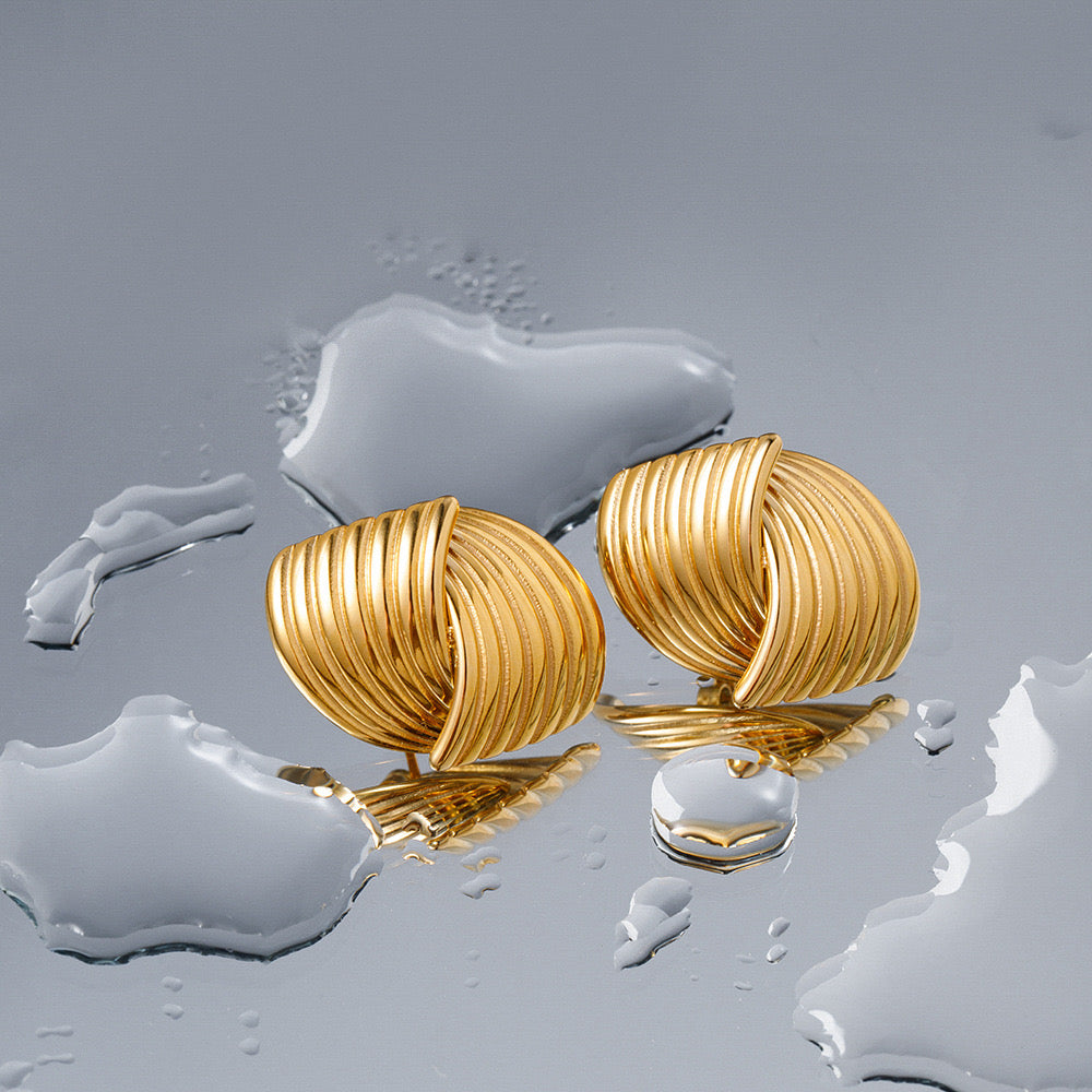 18K Gold Hold Together Stud Earrings