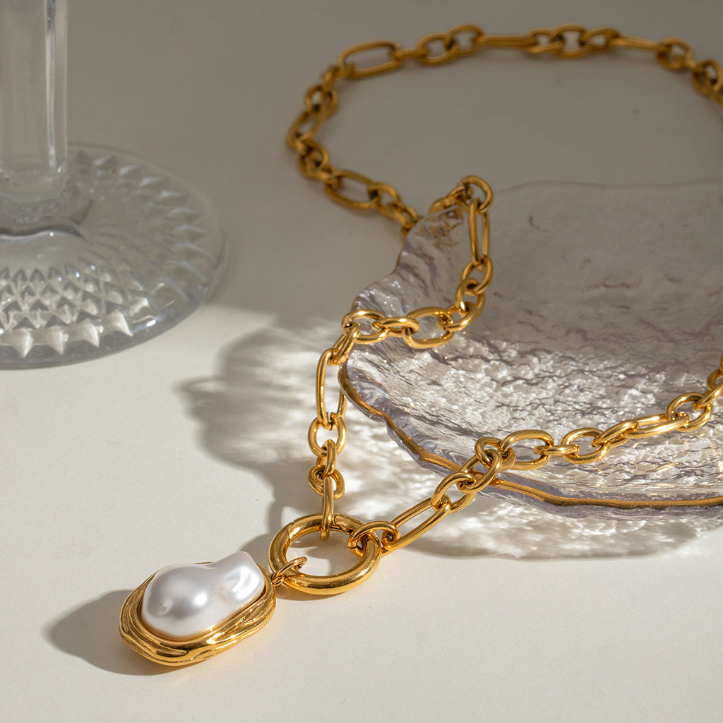 18K Gold Baroque Pearl Paperclip Chain Statement Pendant Necklace