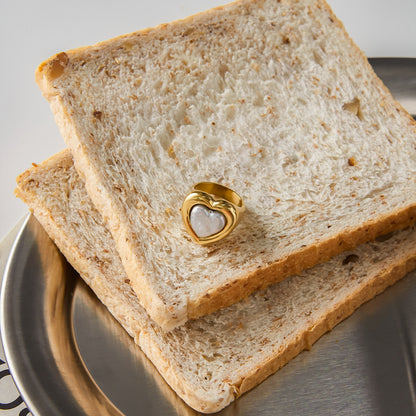 18K Gold Pearl Heart Statement Ring