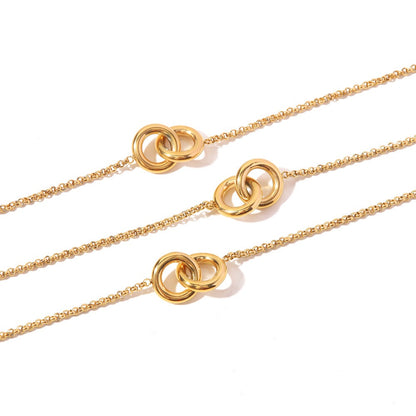 18K Gold Interlocked Chain Pendant Necklace