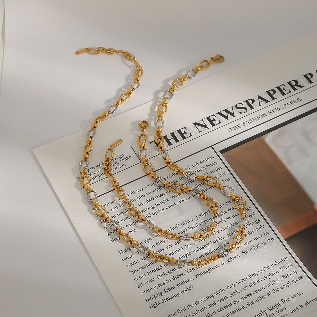 18K Gold and Silver Two Tone Tangled Up Circle Chain Necklace