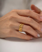 18K Gold Olive Branch Nature Band Ring