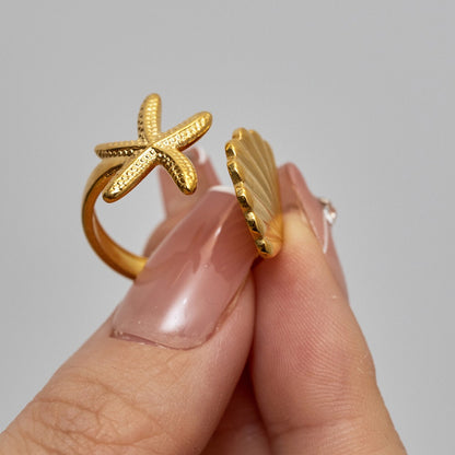 18K Gold Beach Vacation Seashell Starfish Ring