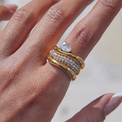 18K Gold Ravish Wavy Form Stacking Rings
